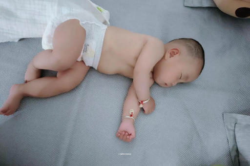 朔州宝宝口水多怎么回事